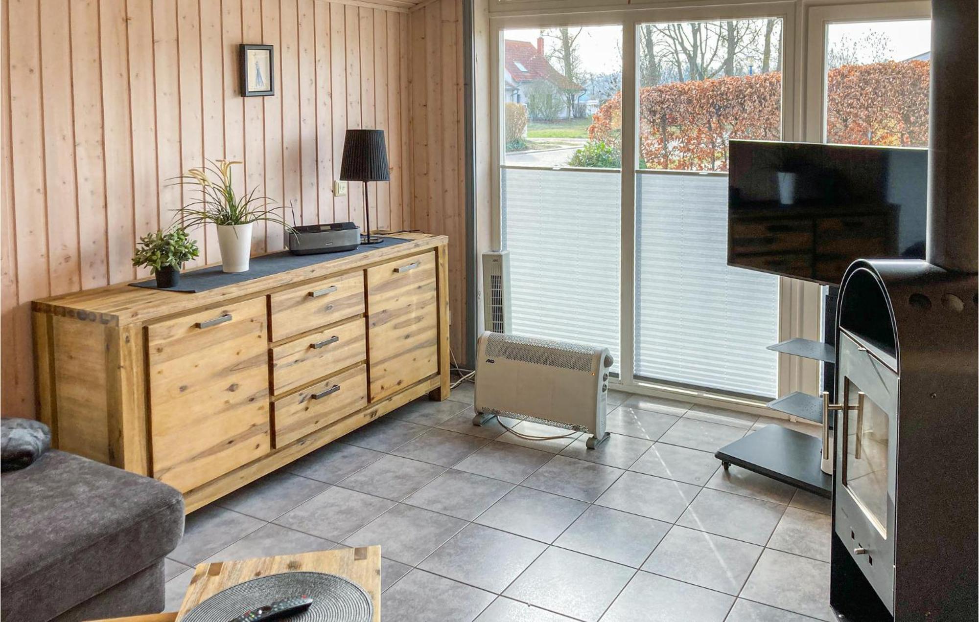 2 Bedroom Nice Home In Rechlin Zewnętrze zdjęcie